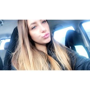 Meet your Posher, Brianna